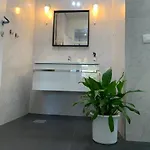 شقة Luigi